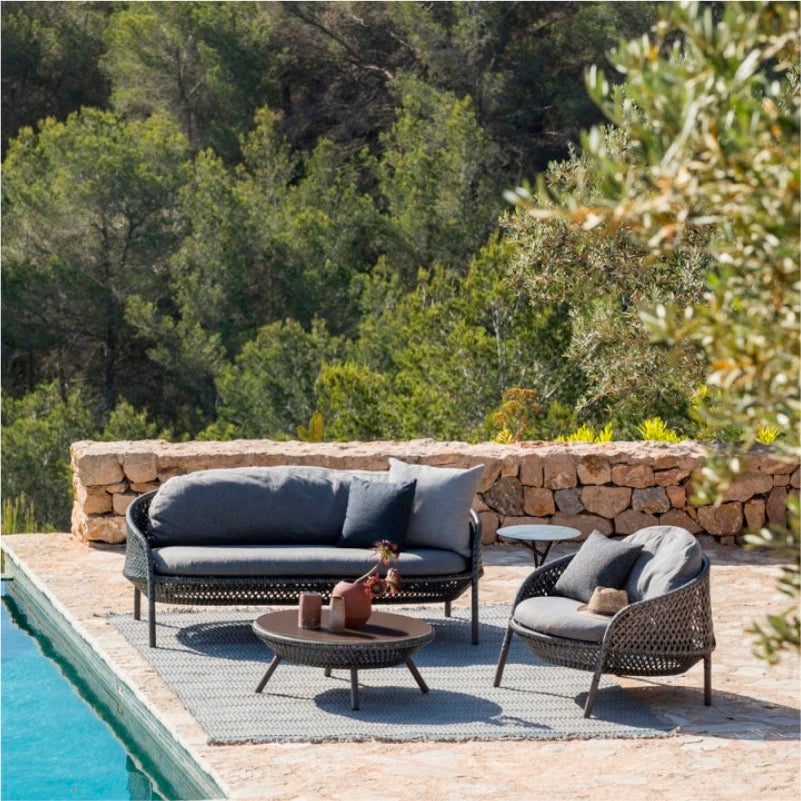 Outdoor Furniture PE Rattan Sofa Waterproof Fabric Comfortable Furniture