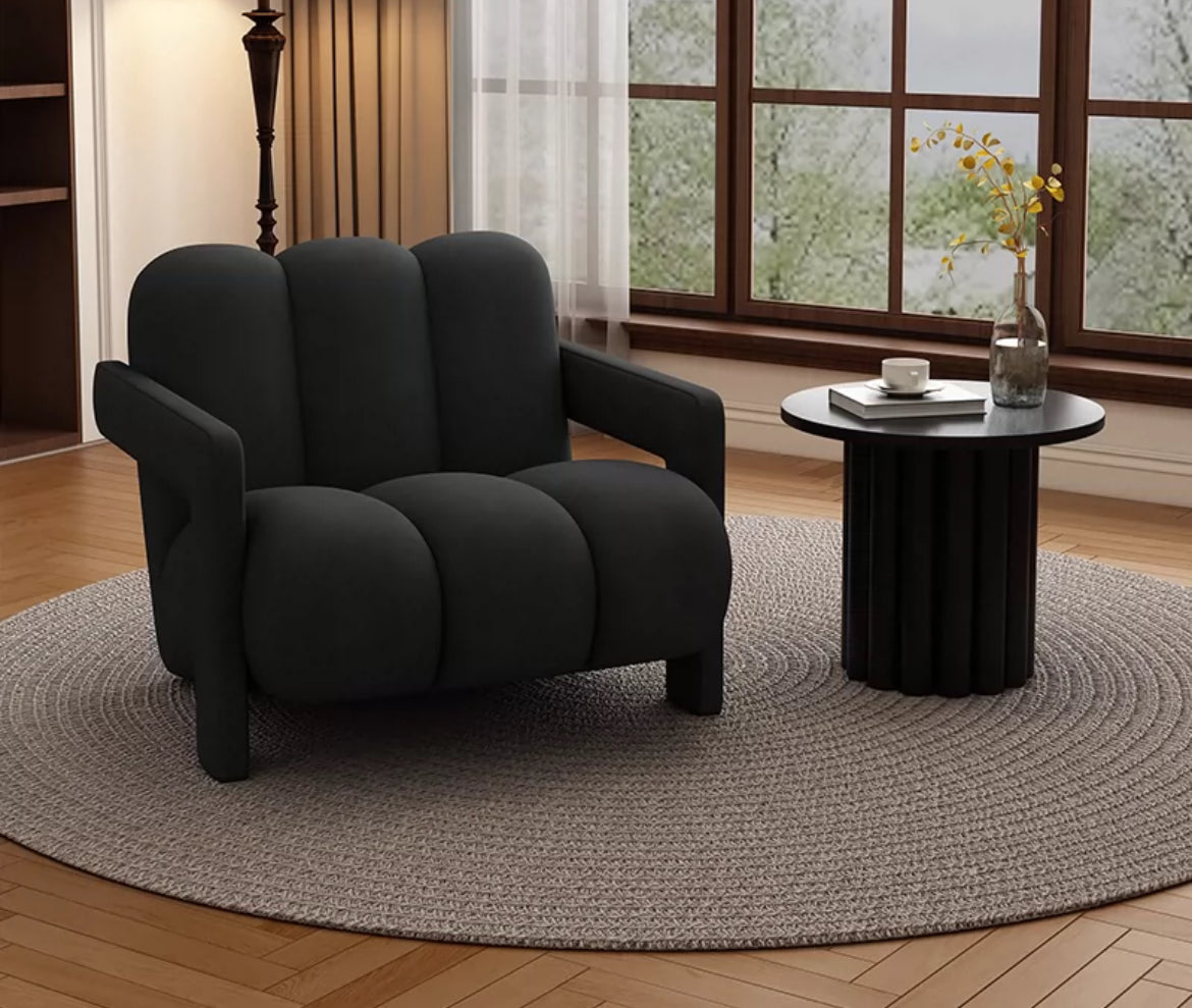 Retro-inspired Leisure Chair Living Room Single Sofa Chair Armchair for Residential And Commercial Space