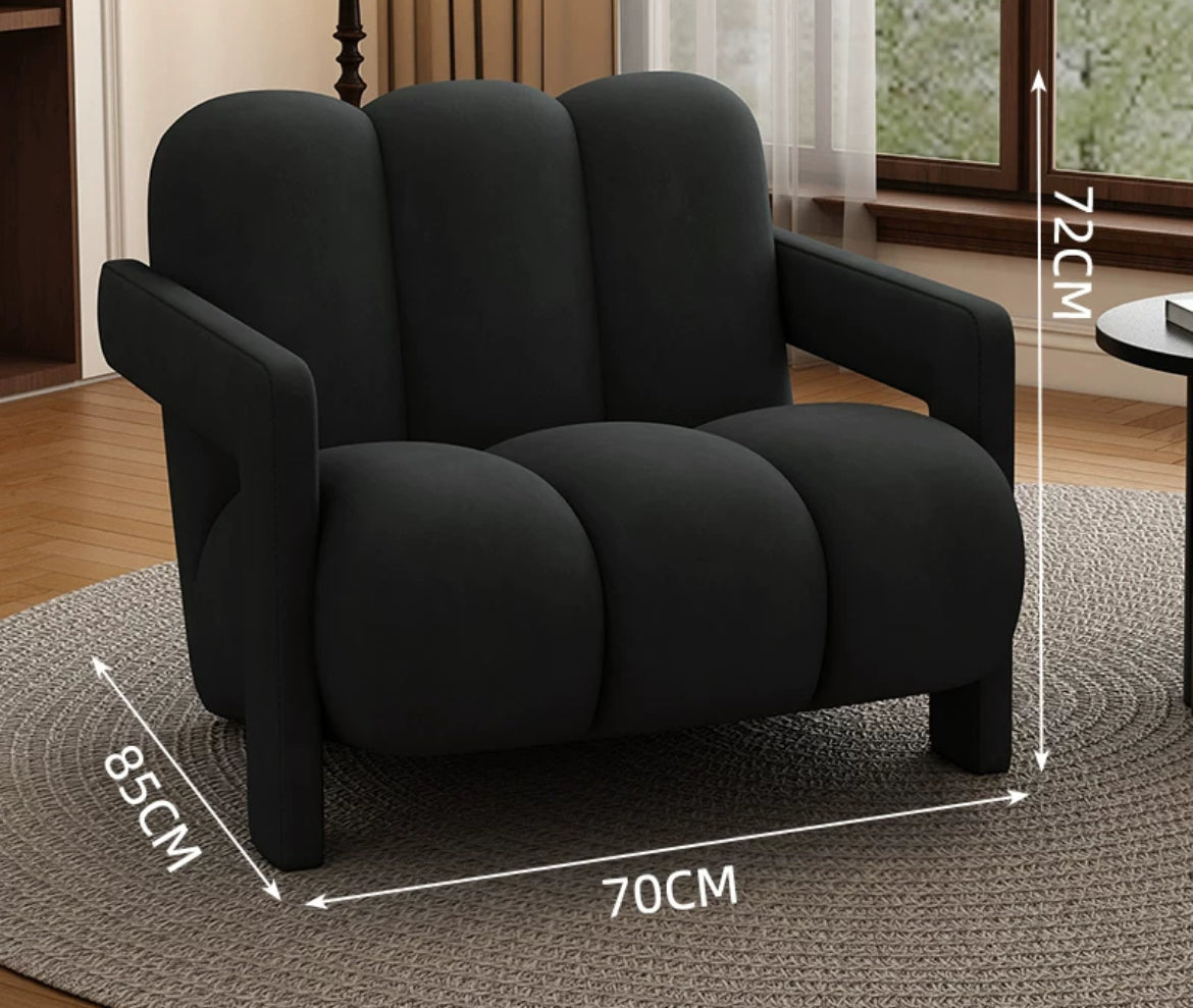 Retro-inspired Leisure Chair Living Room Single Sofa Chair Armchair for Residential And Commercial Space