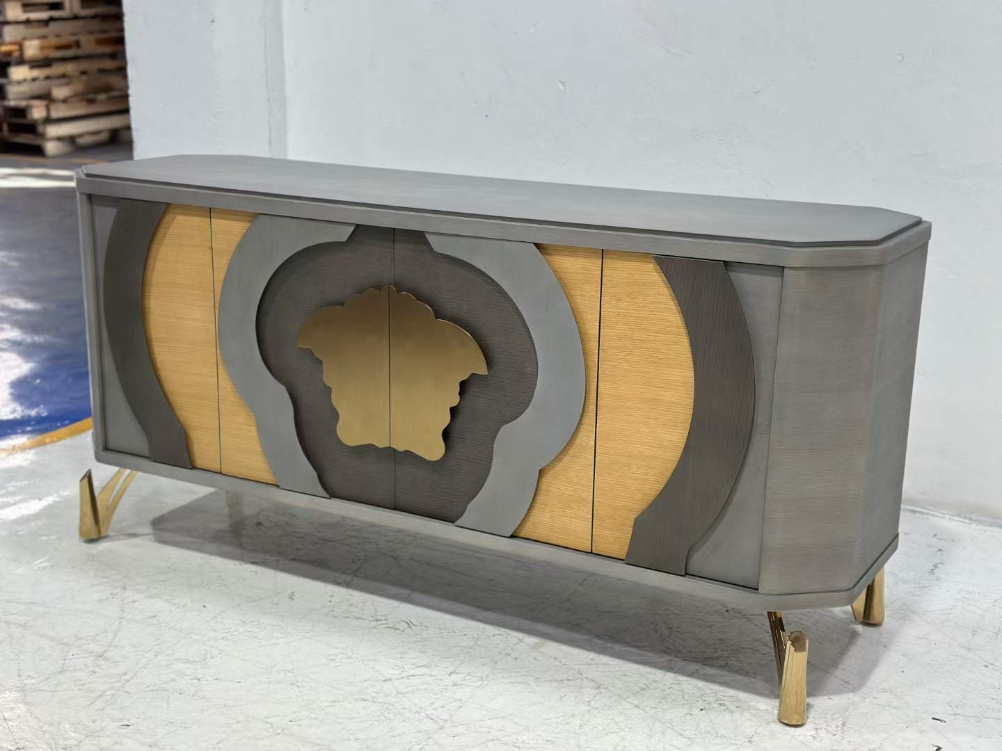 Customized Side Table Luxurious Dining Room Sideboard Cabinet Stylish Living Room