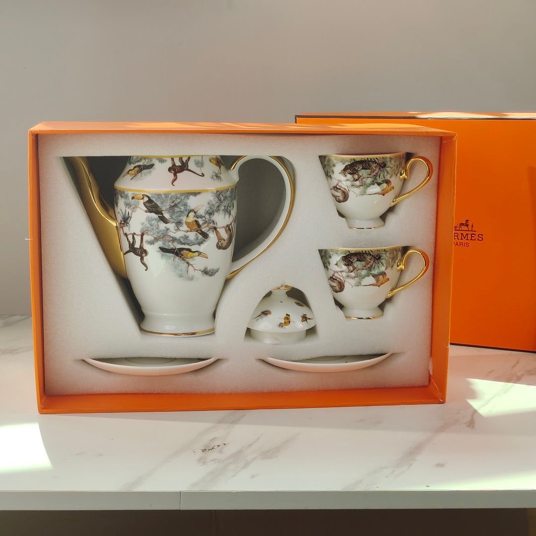 Christmas gift Brand Hermes teapot coffee cup elegant gift set